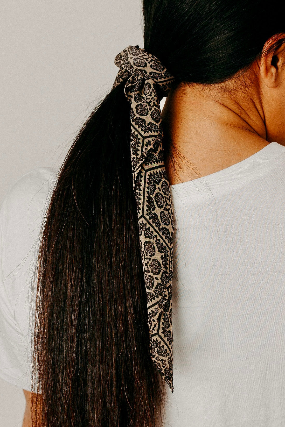 Pixie Neck Scarf