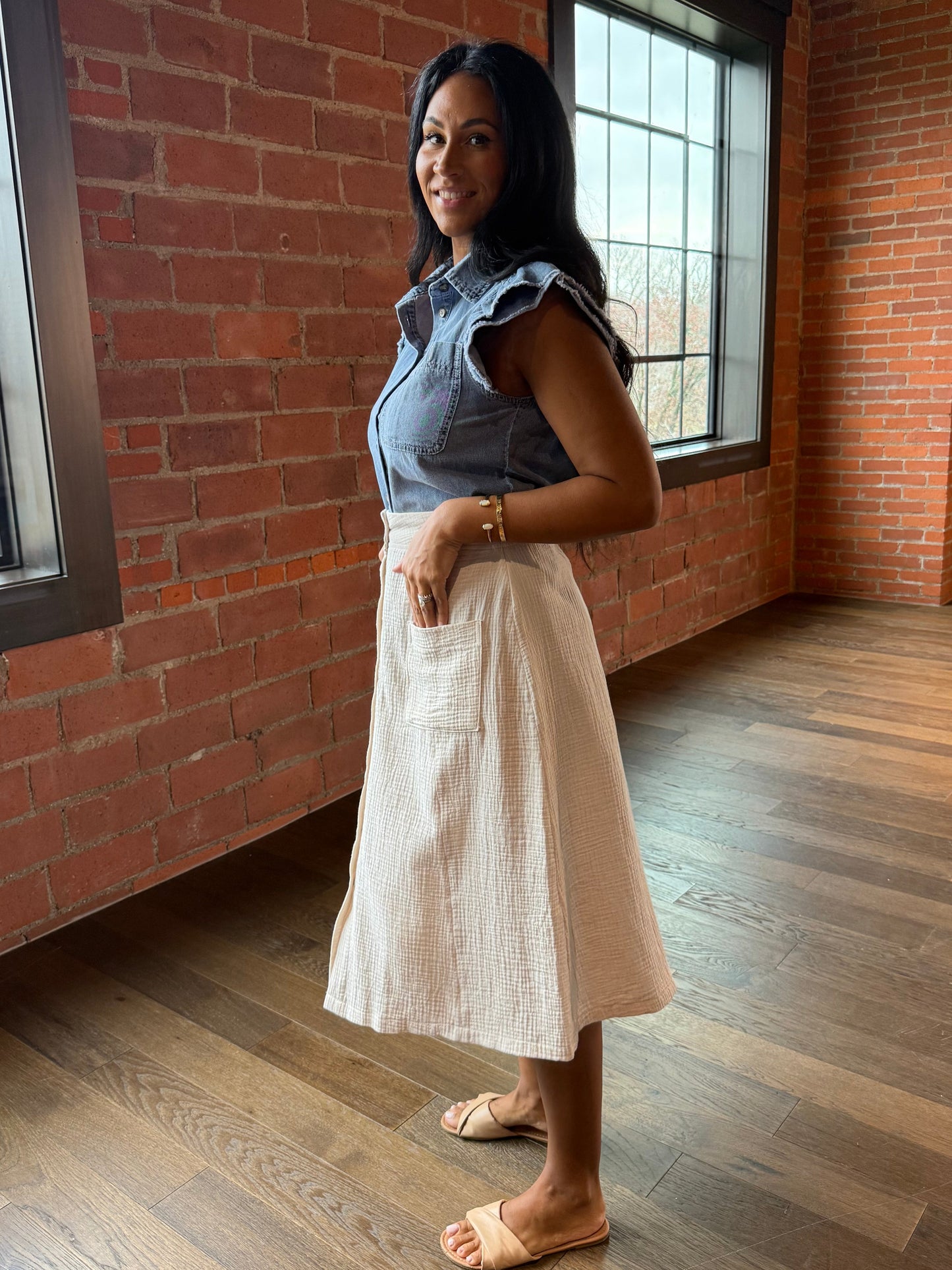 Milk Button Skirt