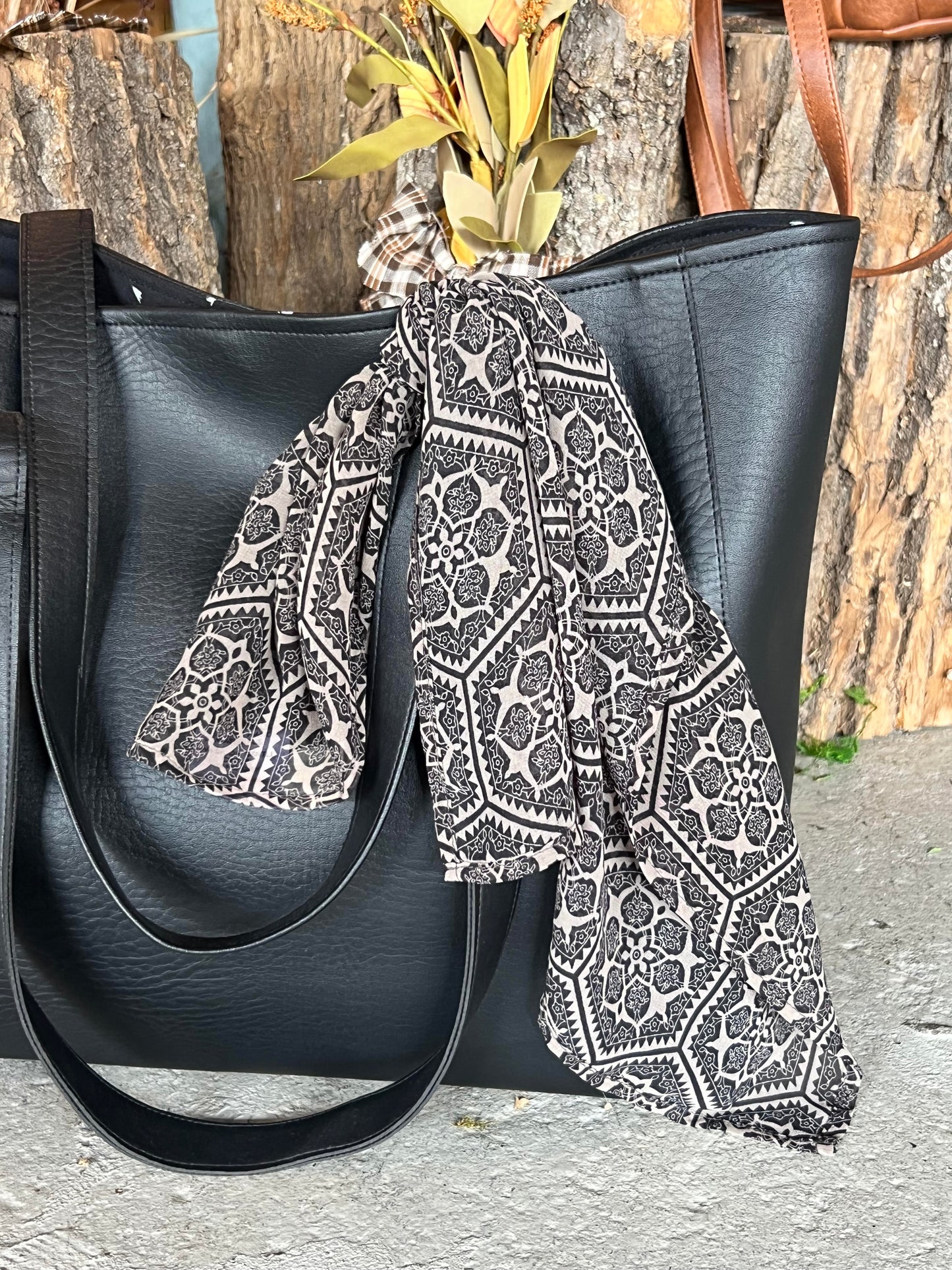 Pixie Neck Scarf