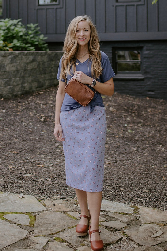 Wear grey pencil outlet skirt