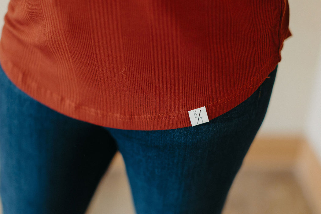 Scarlet LS V-Neck